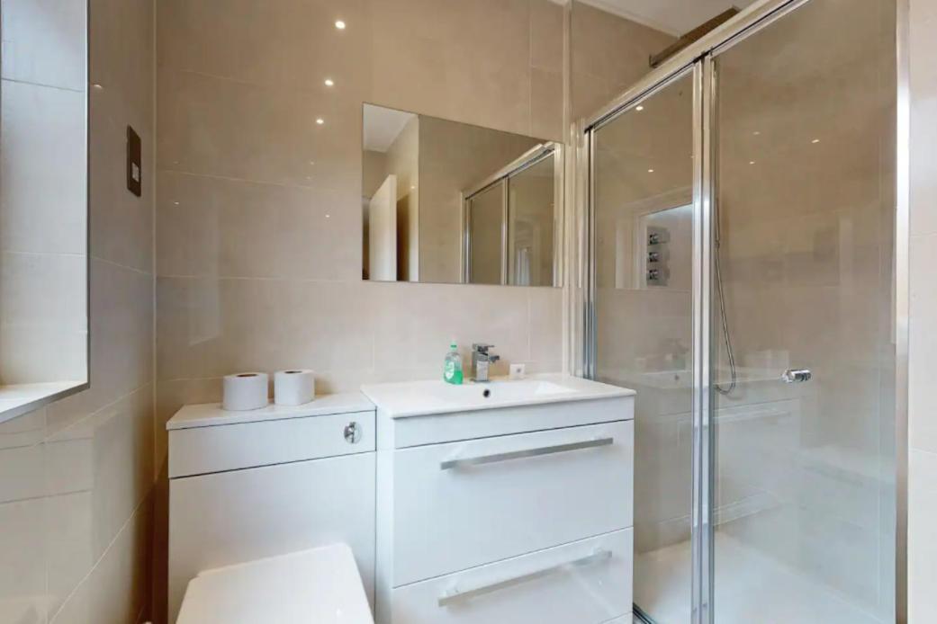 Amazing 2Bed Flat 10Min To Wimbledon Tennis Courts Apartment London Exterior photo